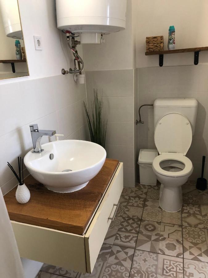 Borbely Apartman نايغكانيشا المظهر الخارجي الصورة
